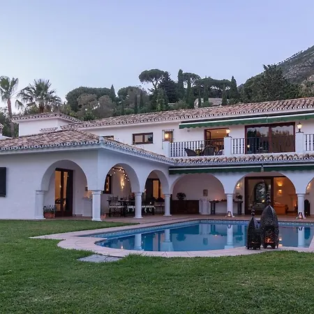 Lyx Homes In With Private Heated Pool Villa Mijas