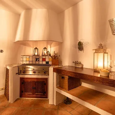 Villa Lyx Homes In With Private Heated Pool *