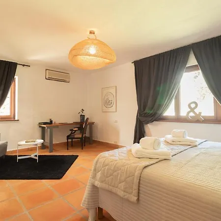 Villa Lyx Homes In With Private Heated Pool *