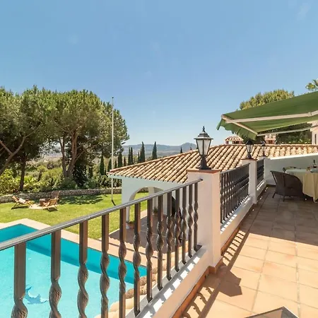 Villa Lyx Homes In With Private Heated Pool Mijas