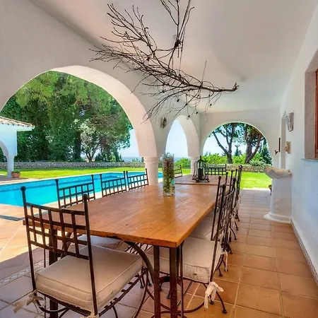 Lyx Homes In With Private Heated Pool Mijas